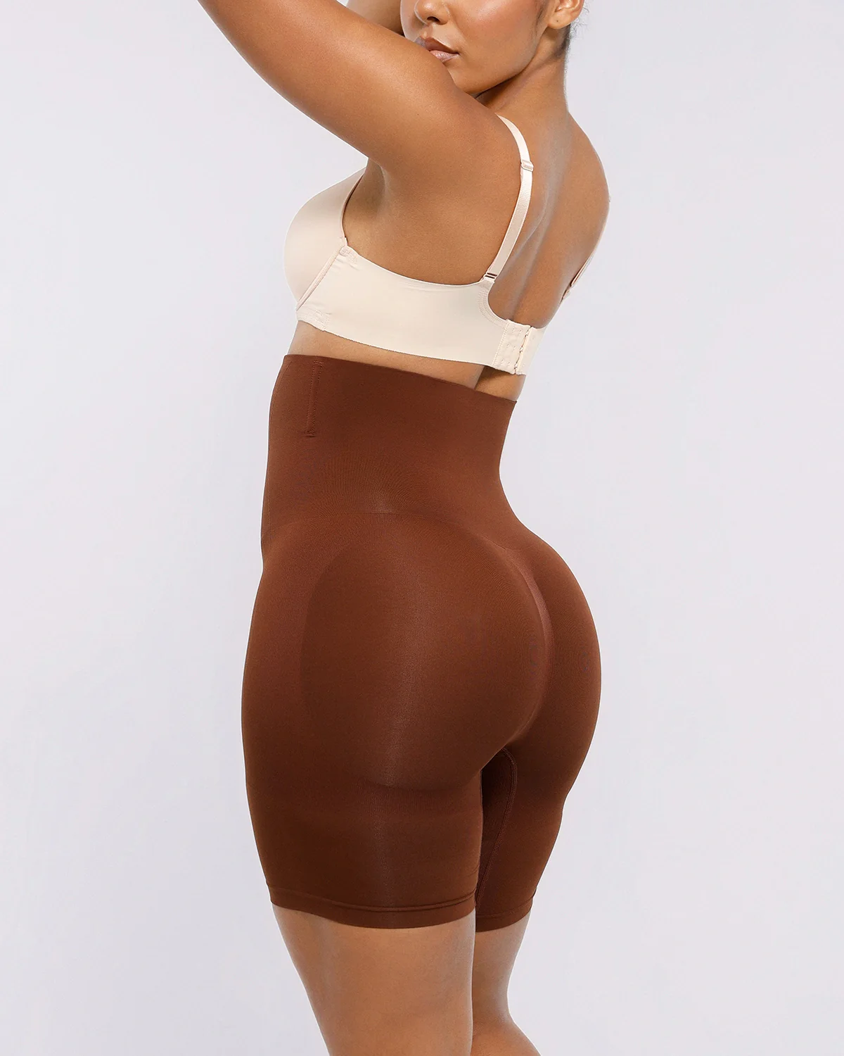 Bare Essentials™ Skin Flow Everyday Shaping Short - Image 2